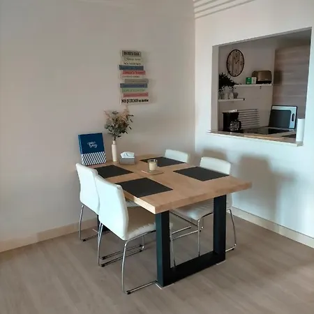 Met Zeezicht En Vlakbij Het Apartment *