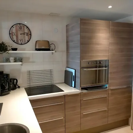 Met Zeezicht En Vlakbij Het Apartment Manilva